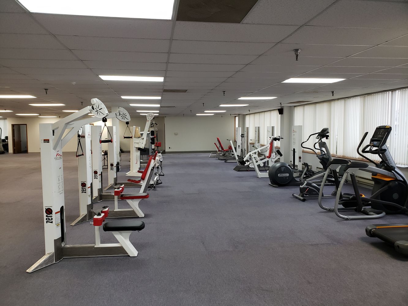 NNN OPPORTUNITY ZONE INDUSTRIAL INVESTMENT FOR SALE: 266 Eastgate Dr, Danville, IL 61834